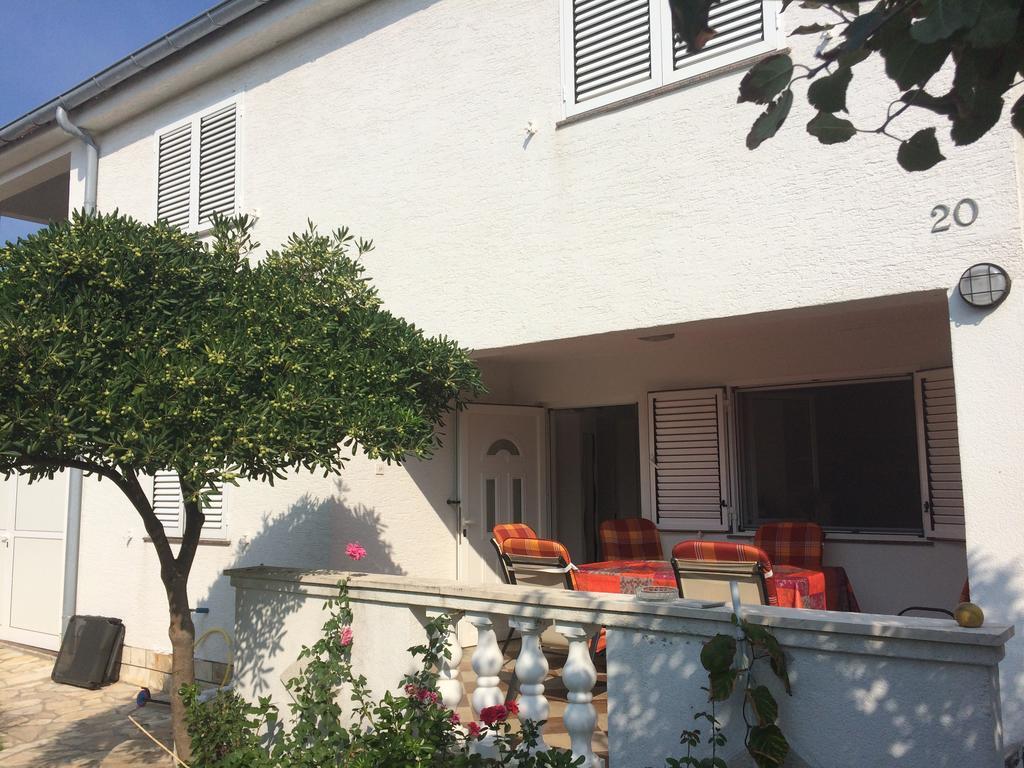ורסי Dragica Apartments מראה חיצוני תמונה