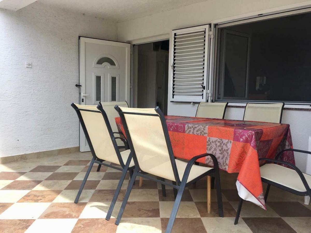 ורסי Dragica Apartments מראה חיצוני תמונה