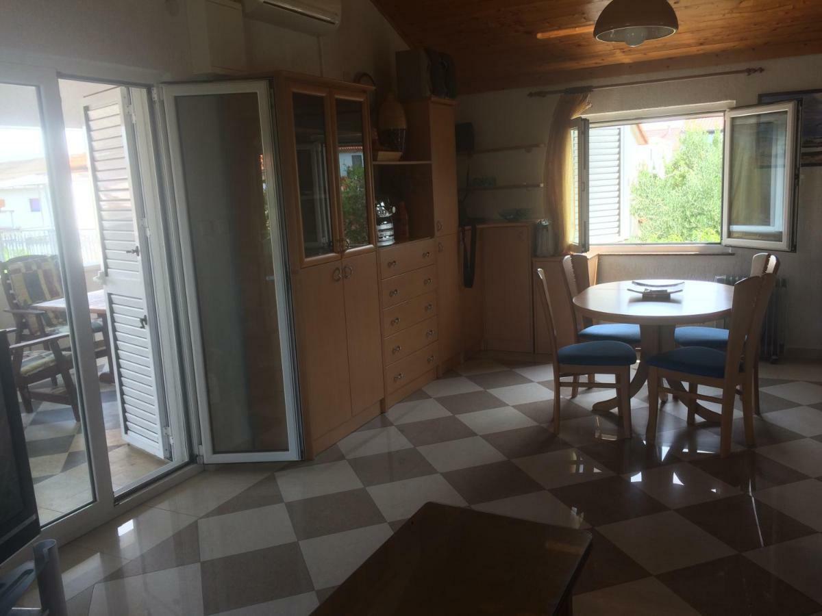 ורסי Dragica Apartments מראה חיצוני תמונה
