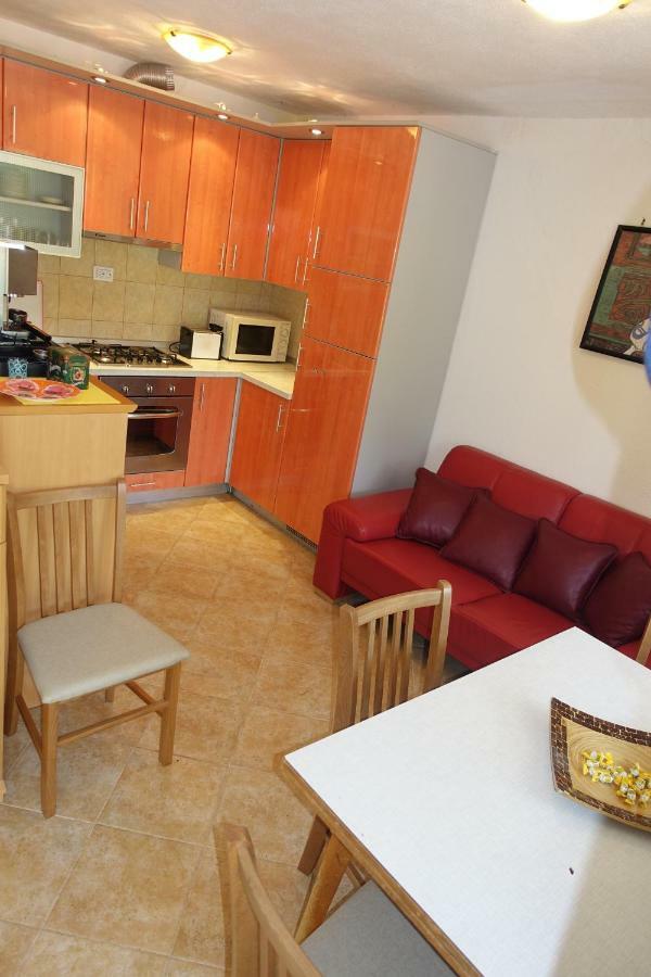 ורסי Dragica Apartments מראה חיצוני תמונה
